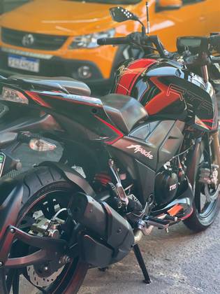 DAFRA APACHE RTR 200 DAFRA APACHE RTR 200